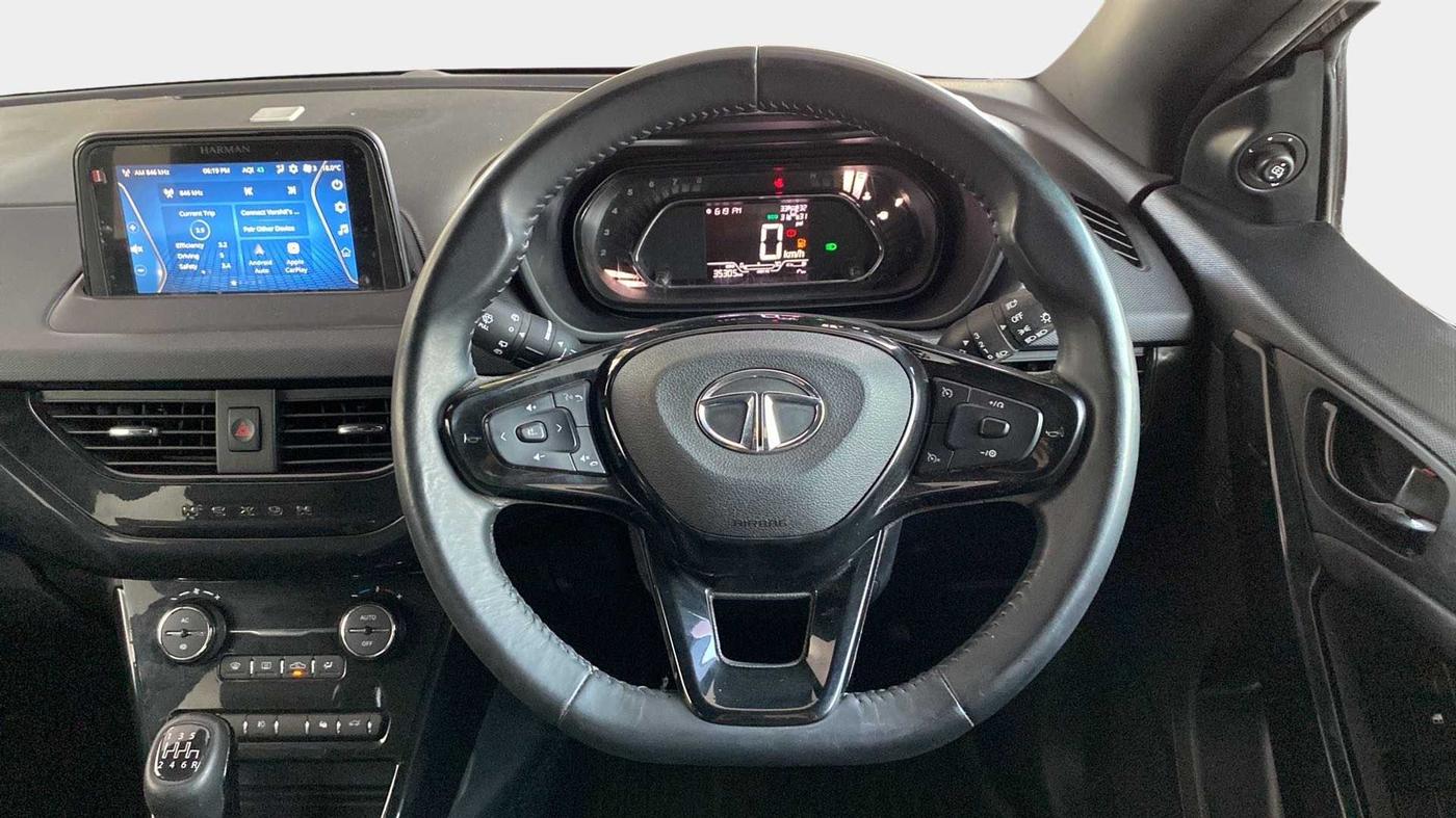 2022 Tata NEXON XZ PLUS (HS) DIESEL DARK EDITION, Diesel, Manual, 35,285 km, Steering Wheel Close Up
