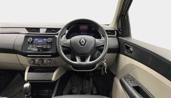 2021 Renault TRIBER RXL MT, Petrol, Manual, 26,568 km, Steering Wheel Close Up