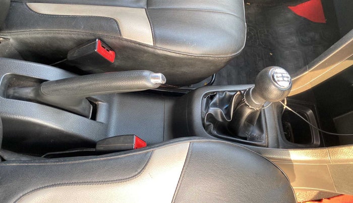 2014 Maruti Swift VXI, Petrol, Manual, 89,872 km, Gear Lever