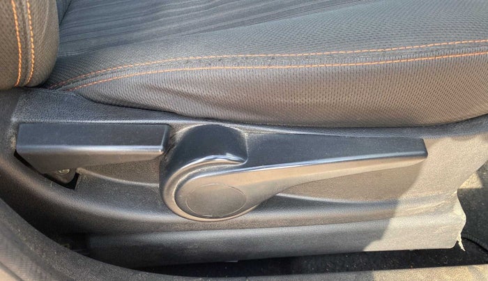 2019 Tata TIAGO NRG PETROL, Petrol, Manual, 50,749 km, Driver Side Adjustment Panel