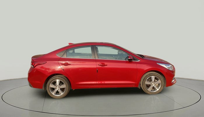2018 Hyundai Verna 1.6 VTVT SX, Petrol, Manual, 15,929 km, Right Side View