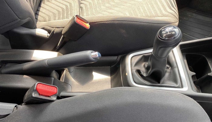 2023 Maruti Swift VXI, Petrol, Manual, 9,178 km, Gear Lever