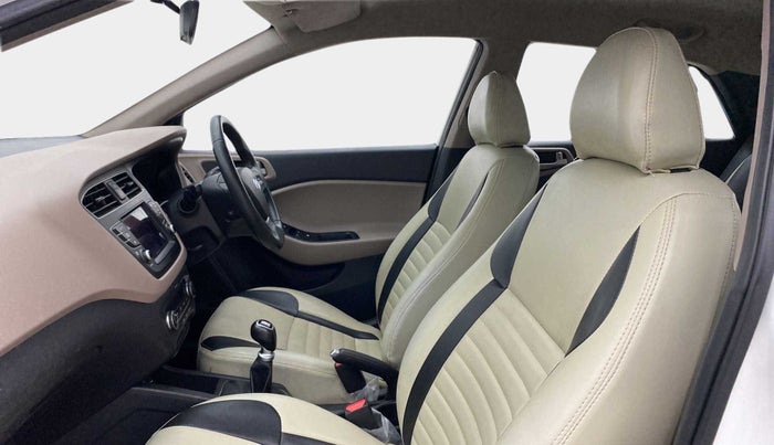 2018 Hyundai Elite i20 ASTA 1.2 (O), Petrol, Manual, 51,309 km, Right Side Front Door Cabin