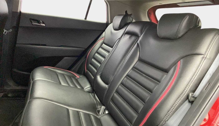 2016 Hyundai Creta SX PLUS 1.6 PETROL, Petrol, Manual, 41,853 km, Right Side Rear Door Cabin