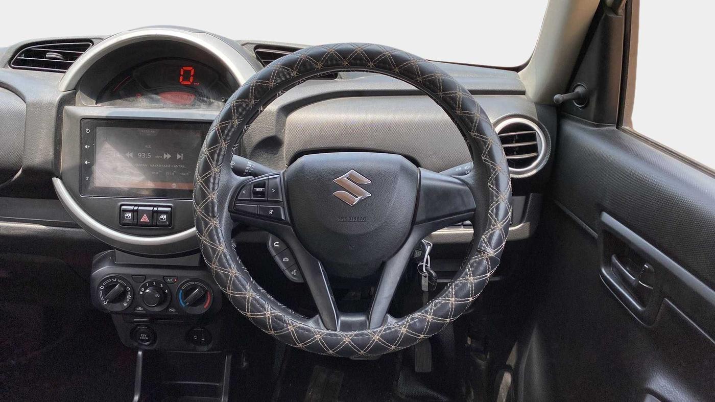 2020 Maruti S PRESSO VXI PLUS AMT, Petrol, Automatic, 24,864 km, Steering Wheel Close Up