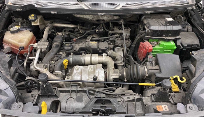 2013 Ford Ecosport TITANIUM 1.5L DIESEL, Diesel, Manual, 1,00,825 km, Open Bonet