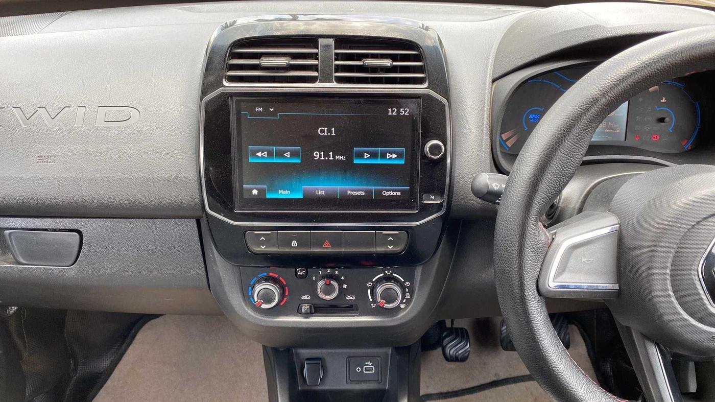 2022 Renault Kwid RXT 1.0, Petrol, Manual, 15,819 km, Air Conditioner