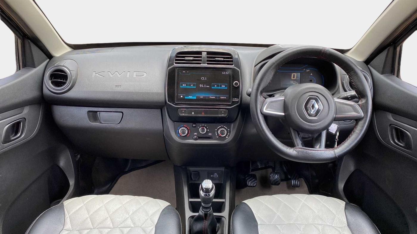 2022 Renault Kwid RXT 1.0, Petrol, Manual, 15,819 km, Dashboard