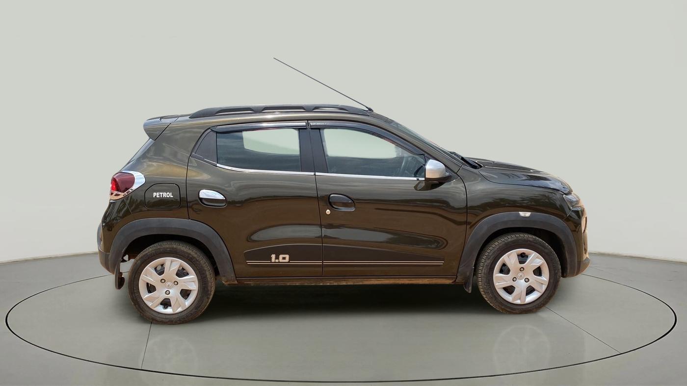 2022 Renault Kwid RXT 1.0, Petrol, Manual, 15,819 km, Right Side View