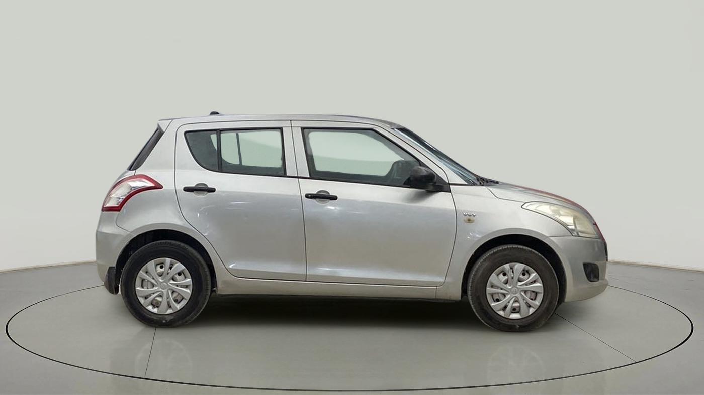 2013 Maruti Swift LXI, Petrol, Manual, 61,671 km, Right Side View