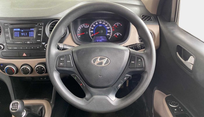 2015 Hyundai Grand i10 SPORTZ 1.2 KAPPA VTVT, Petrol, Manual, 32,135 km, Steering Wheel Close Up