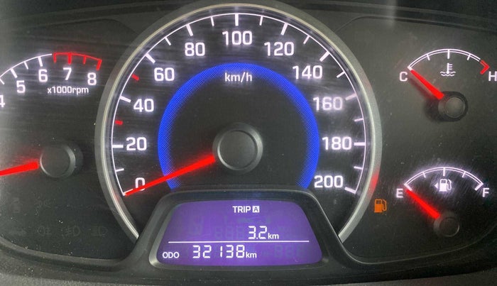 2015 Hyundai Grand i10 SPORTZ 1.2 KAPPA VTVT, Petrol, Manual, 32,135 km, Odometer Image