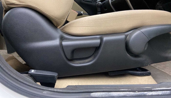2021 Honda City 1.5L I-VTEC SV, Petrol, Manual, 10,335 km, Driver Side Adjustment Panel