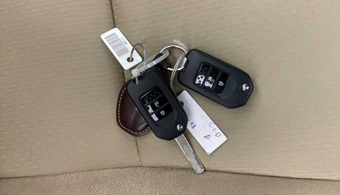 2021 Honda City 1.5L I-VTEC SV, Petrol, Manual, 10,335 km, Key Close Up