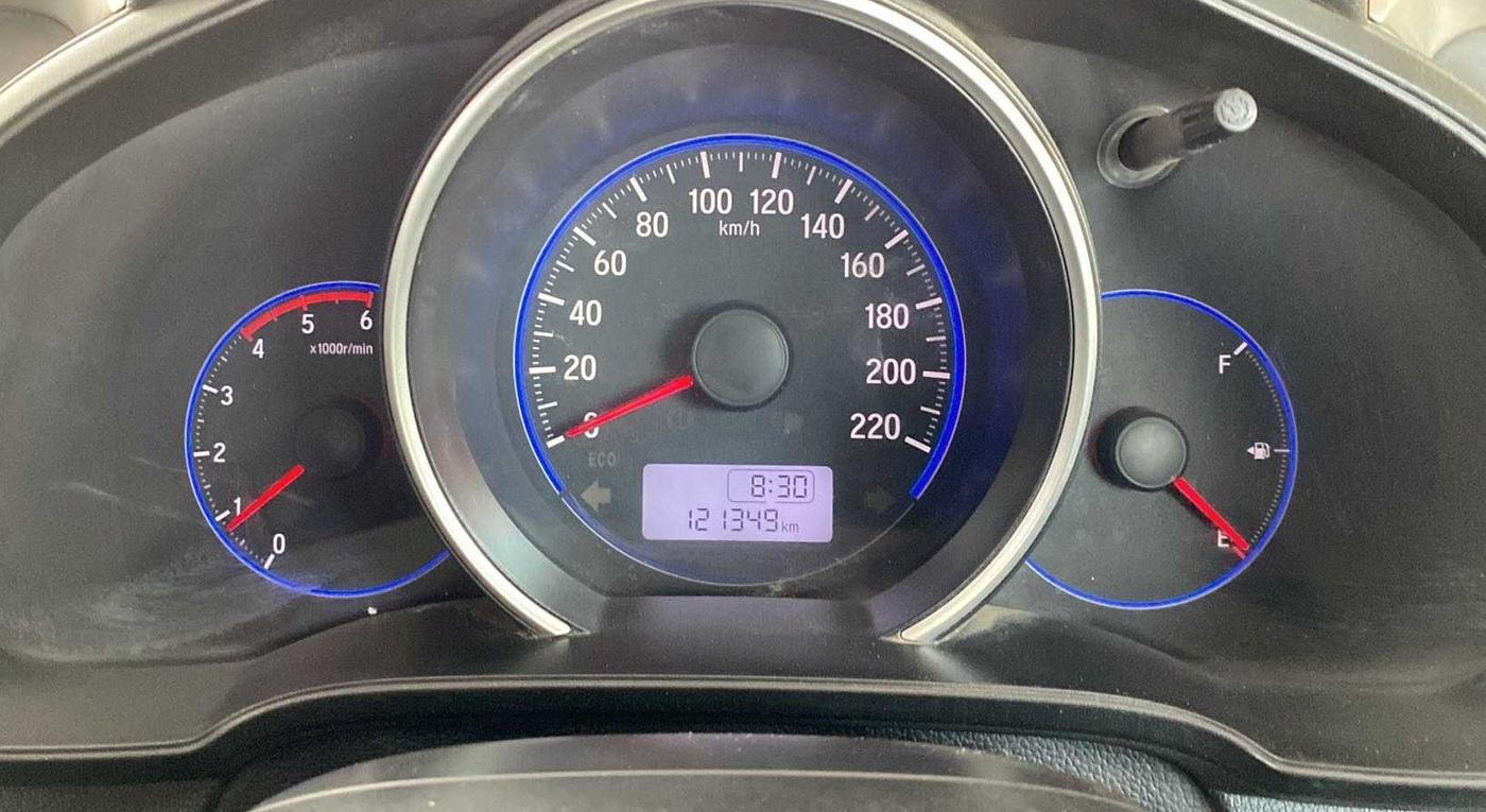 2017 Honda Jazz 1.5L I-DTEC S, Diesel, Manual, 1,21,557 km, Odometer Image