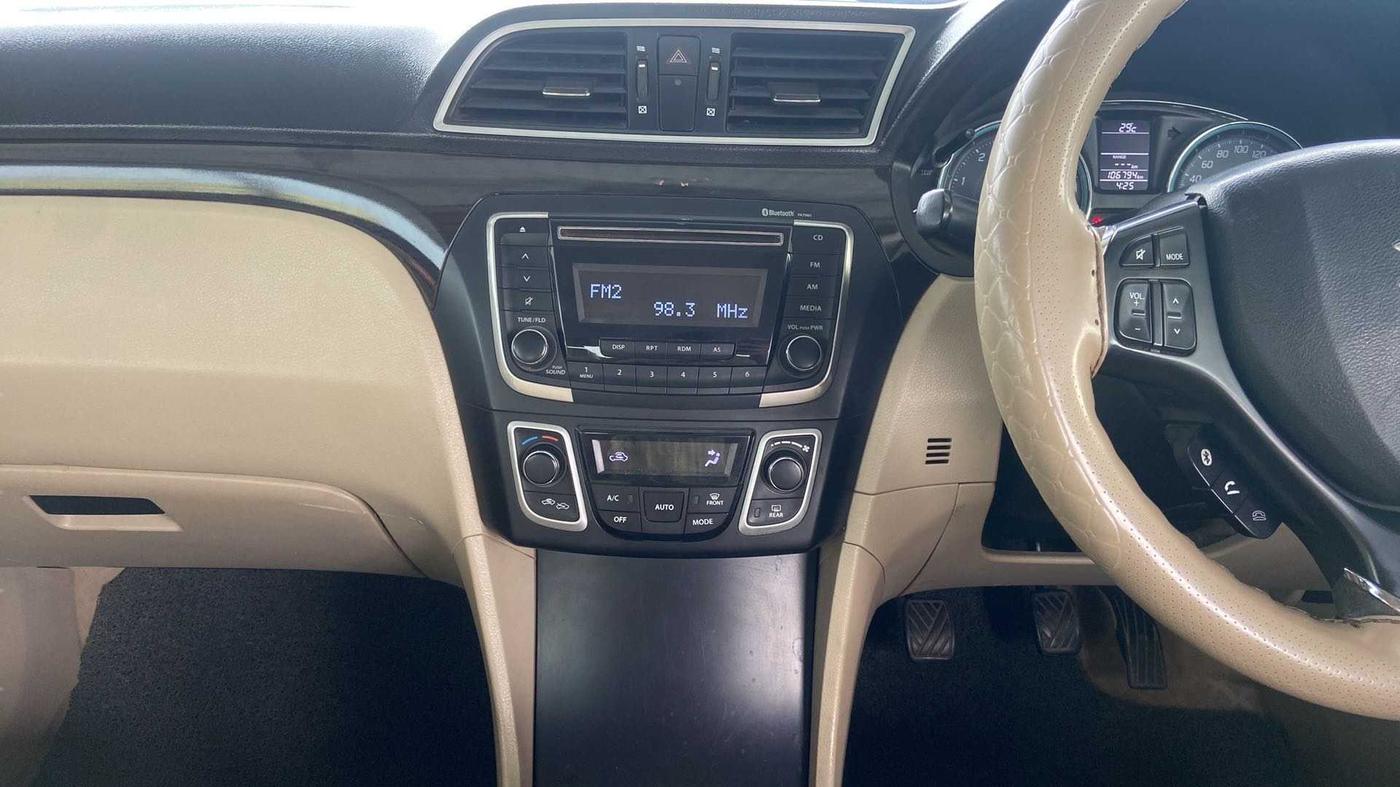 2017 Maruti Ciaz VDI+ SHVS, Diesel, Manual, 1,06,775 km, Air Conditioner
