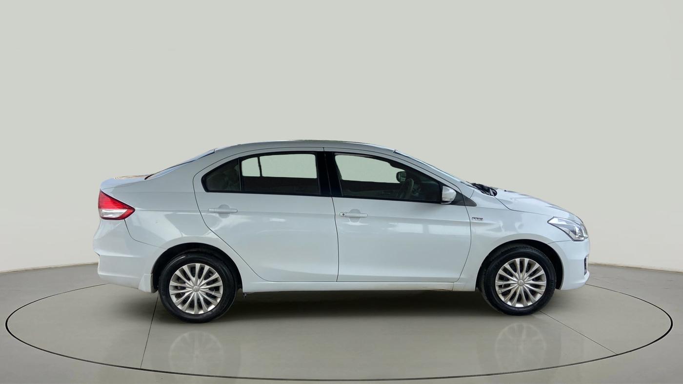 2017 Maruti Ciaz VDI+ SHVS, Diesel, Manual, 1,06,775 km, Right Side View