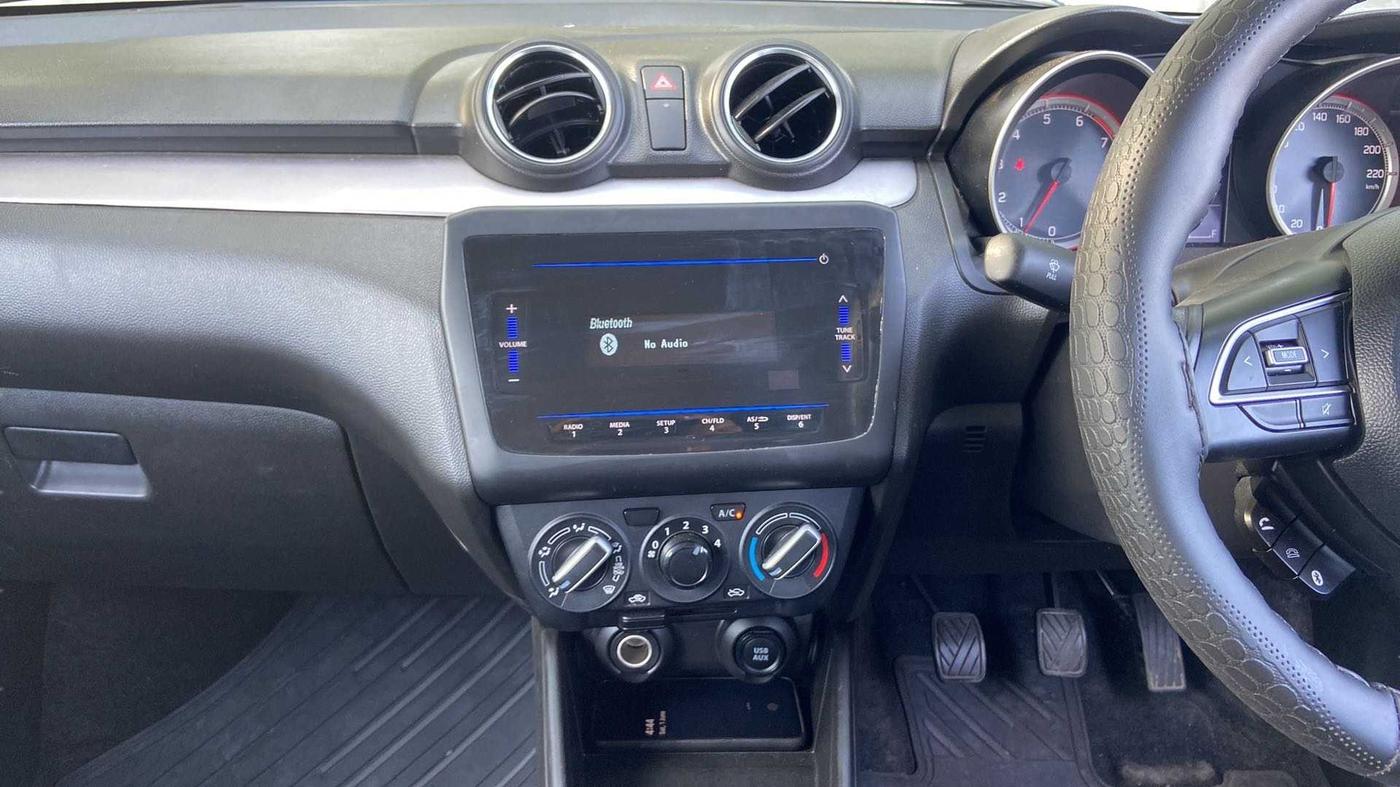 2021 Maruti Swift VXI, Petrol, Manual, 2,987 km, Air Conditioner