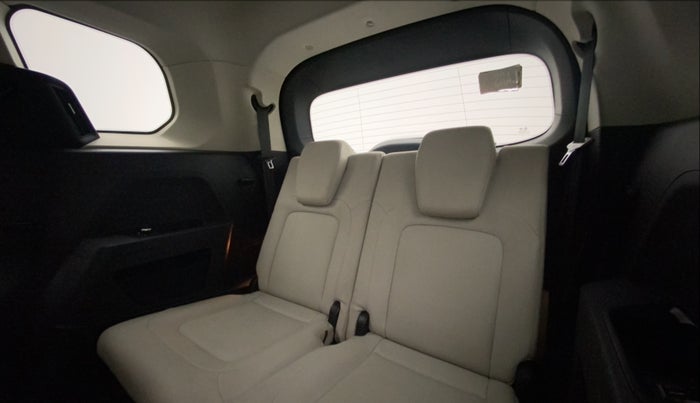 2021 Tata Safari XZA PLUS 6S, Diesel, Automatic, 35,477 km, Third Seat Row ( optional )