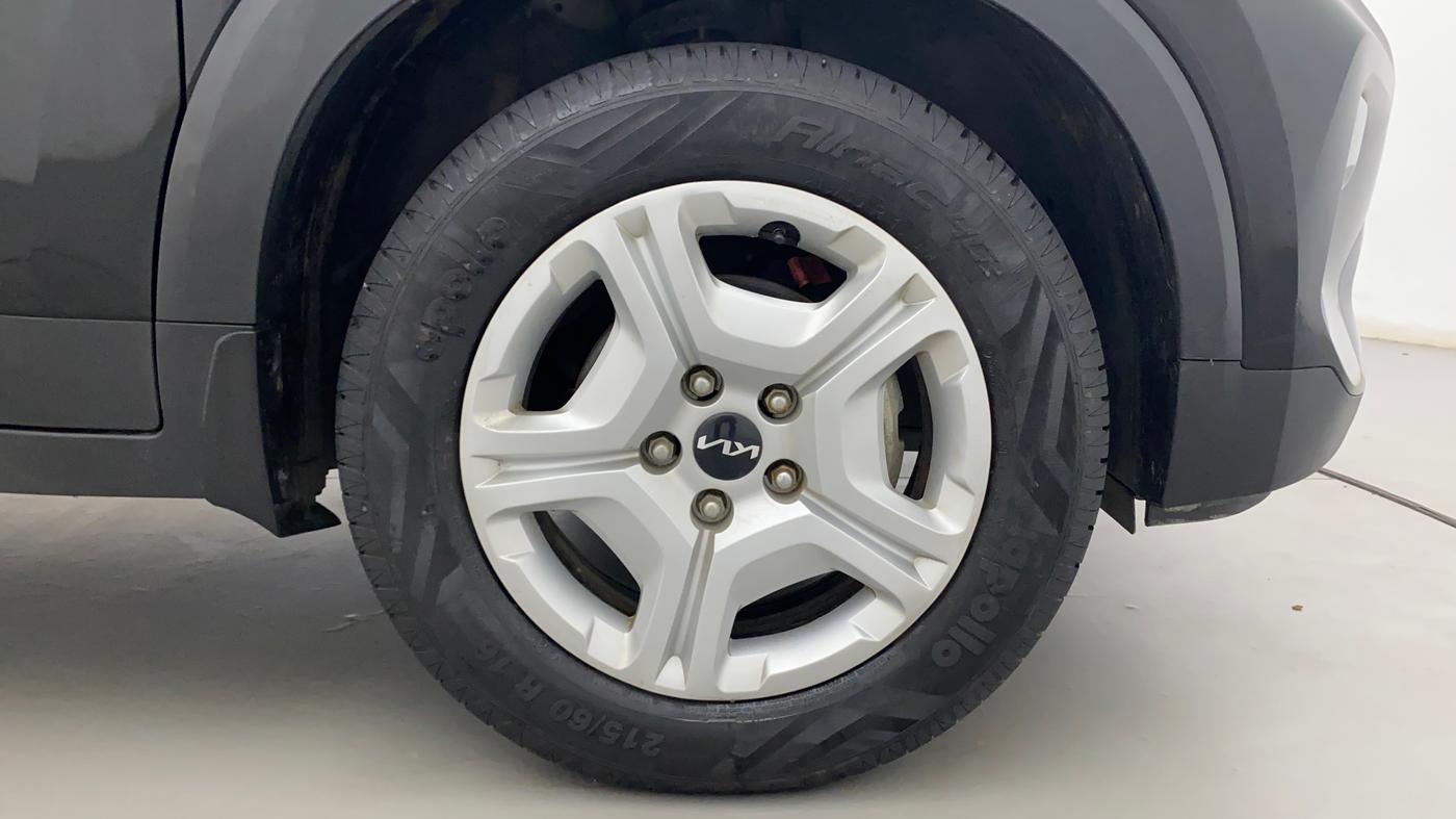 2022 KIA SONET HTK PLUS 1.0 IMT, Petrol, Manual, 7,671 km, Right Front Wheel
