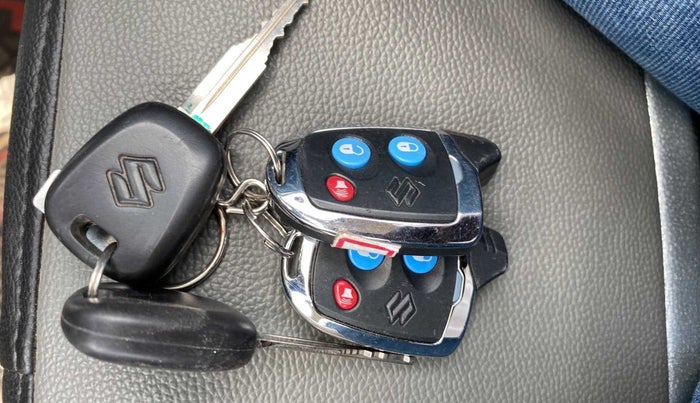 2023 Maruti Alto LXI O, Petrol, Manual, 4,788 km, Key Close Up