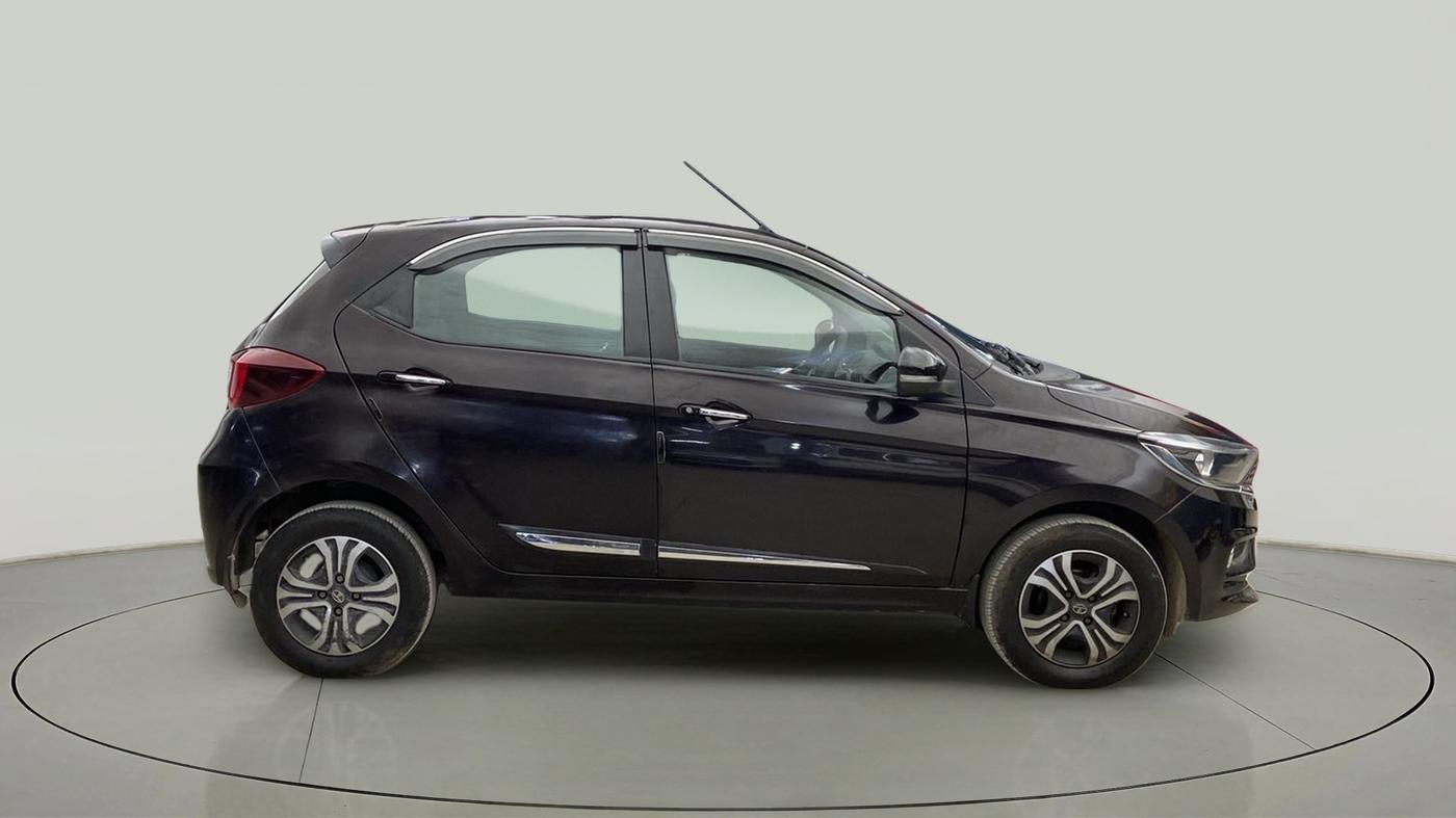 2022 Tata Tiago XZ PLUS CNG, CNG, Manual, 22,213 km, Right Side View