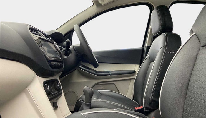 2022 Tata Tiago XZ PLUS CNG, CNG, Manual, 22,213 km, Right Side Front Door Cabin