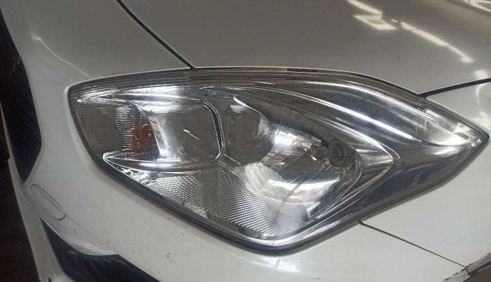2019 Maruti Swift VXI, Petrol, Manual, 40,696 km, Left headlight - Minor scratches
