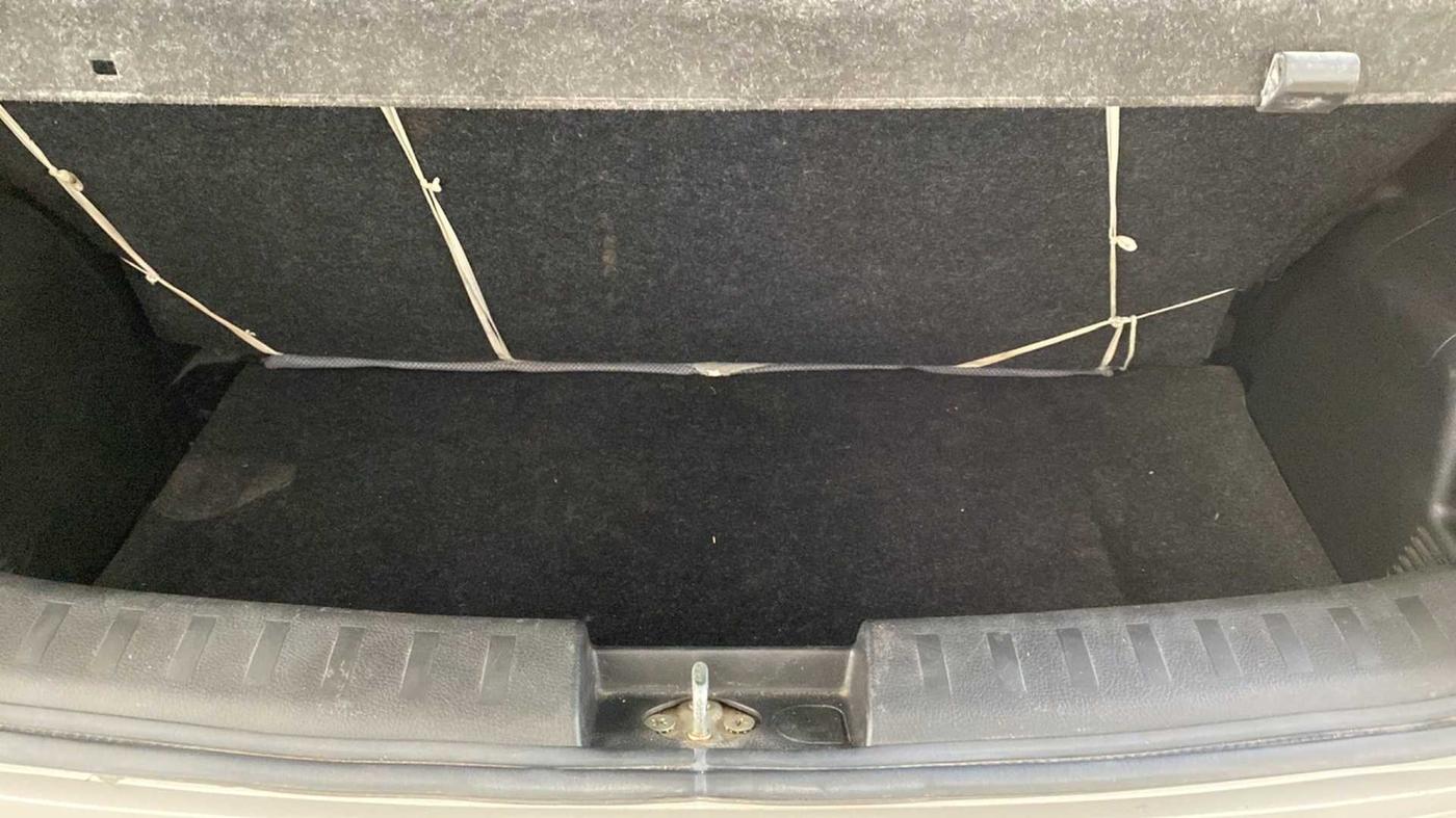 2012 Maruti Swift ZXI, Petrol, Manual, 48,782 km, Boot Inside