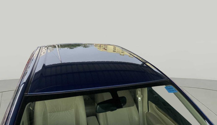 2019 Maruti Ciaz ALPHA 1.5 SHVS PETROL, Petrol, Manual, 30,808 km, Roof