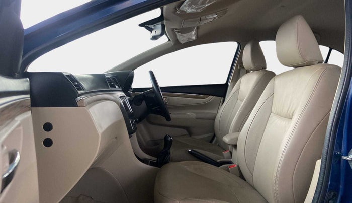 2019 Maruti Ciaz ALPHA 1.5 SHVS PETROL, Petrol, Manual, 30,808 km, Right Side Front Door Cabin