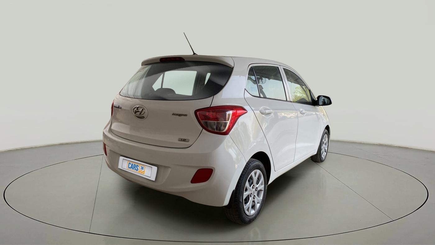 2015 Hyundai Grand i10 MAGNA 1.2 KAPPA VTVT, Petrol, Manual, 77,439 km, Right Back Diagonal