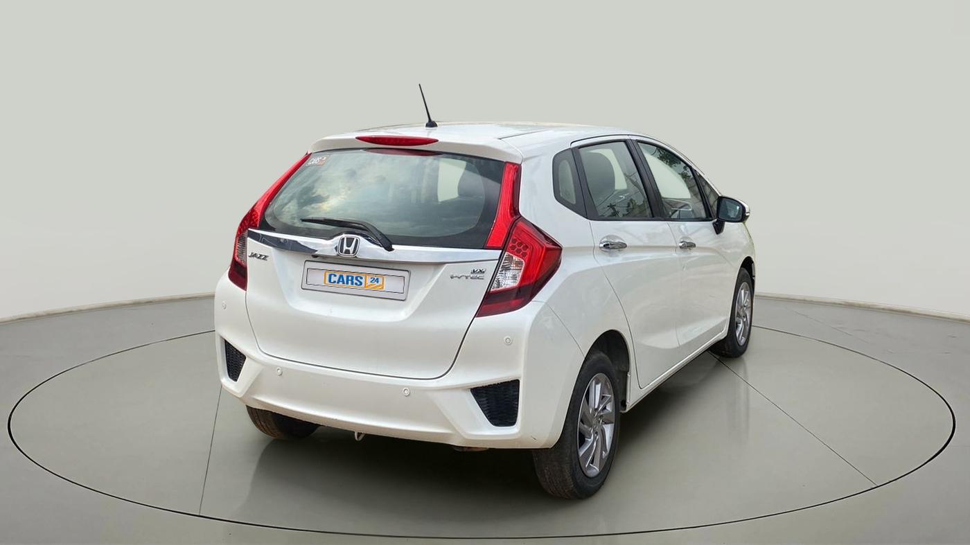 2019 Honda Jazz 1.2L I-VTEC V, Petrol, Manual, 20,269 km, Right Back Diagonal