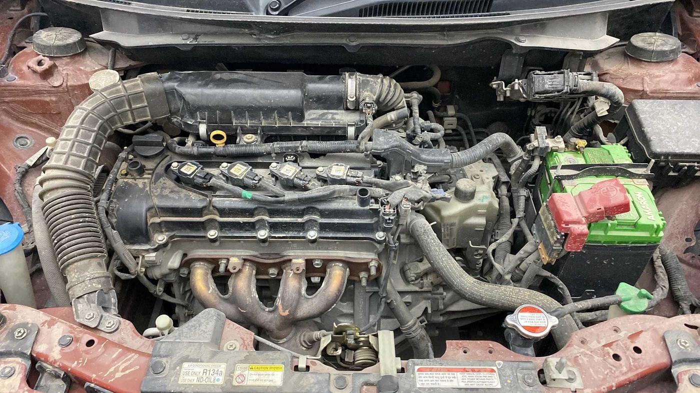 2018 Maruti Dzire VXI AMT, Petrol, Automatic, 68,760 km, Open Bonet