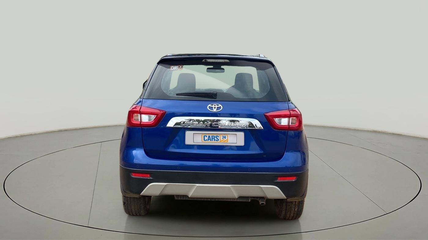 2021 Toyota URBAN CRUISER PREMIUM GRADE MT DUAL TONE, Petrol, Manual, 14,232 km, Back/Rear