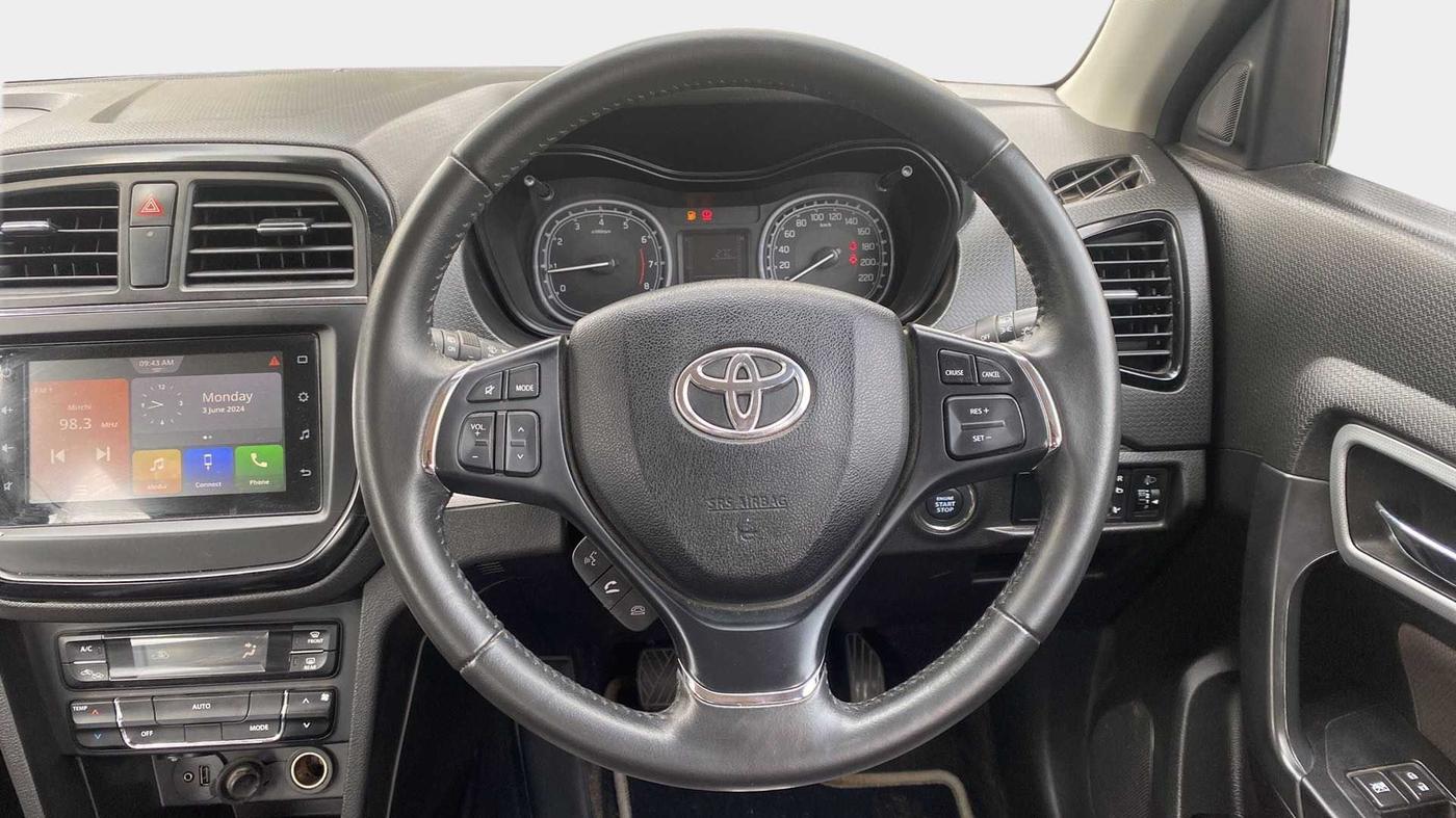 2021 Toyota URBAN CRUISER PREMIUM GRADE MT DUAL TONE, Petrol, Manual, 14,232 km, Steering Wheel Close Up