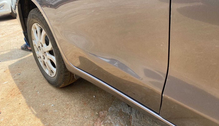 2013 Honda Amaze 1.2L I-VTEC VX, Petrol, Manual, 43,884 km, Right rear door - Slightly dented