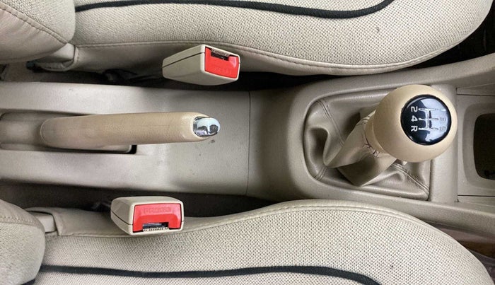 2013 Maruti Swift Dzire VDI, Diesel, Manual, 82,281 km, Gear Lever