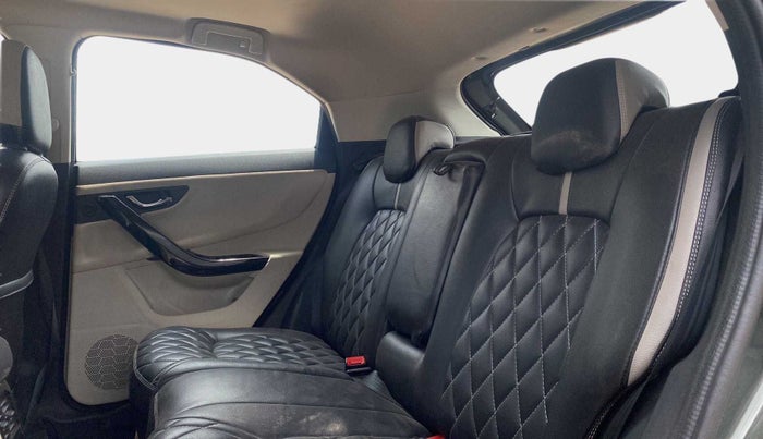 2022 Tata NEXON XZA PLUS (HS) PETROL, Petrol, Automatic, 26,393 km, Right Side Rear Door Cabin