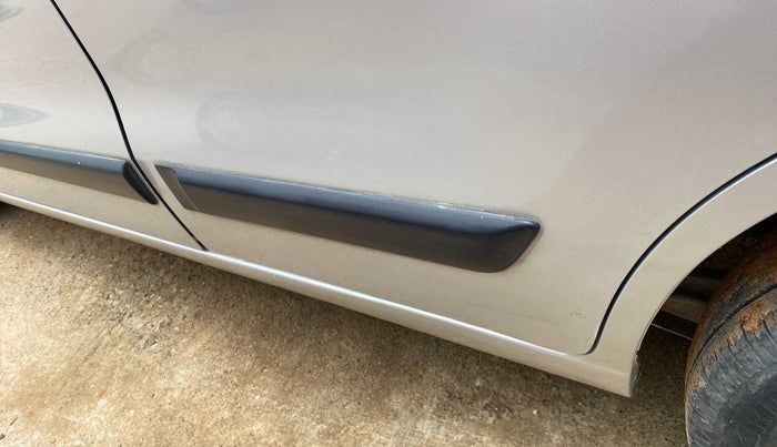 2013 Maruti Wagon R 1.0 VXI, Petrol, Manual, 76,286 km, Rear left door - Minor scratches