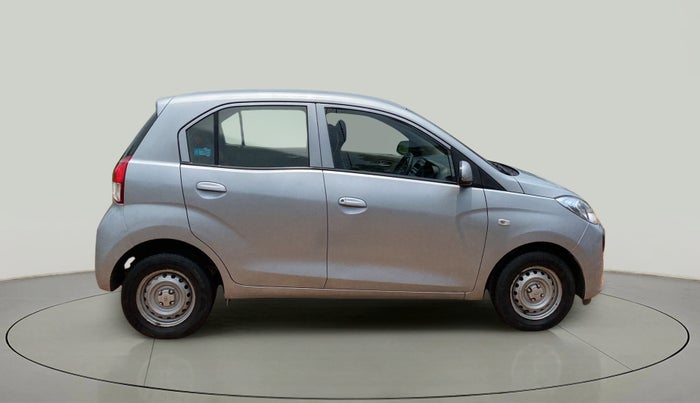 2018 Hyundai NEW SANTRO MAGNA, Petrol, Manual, 35,003 km, Right Side View