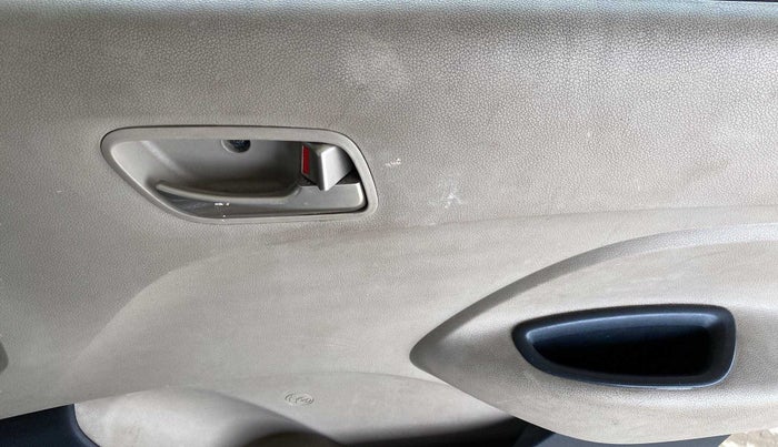 2018 Hyundai NEW SANTRO MAGNA, Petrol, Manual, 35,003 km, Driver Side Door Panels Control