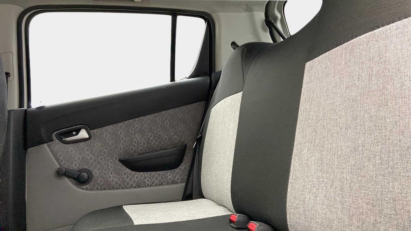 2018 Maruti Alto 800 LXI, Petrol, Manual, 66,970 km, Right Side Rear Door Cabin