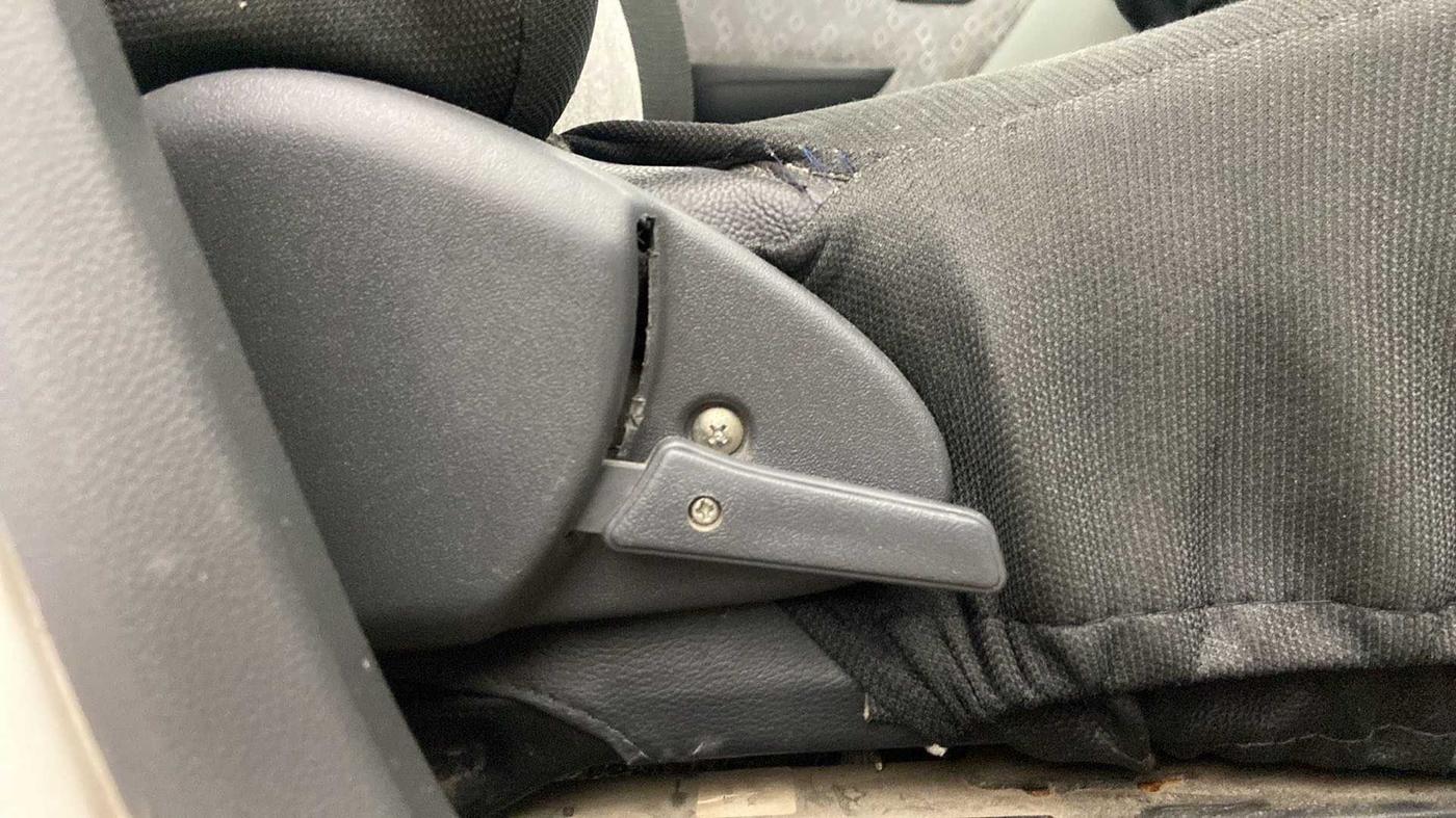 2018 Maruti Alto 800 LXI, Petrol, Manual, 66,970 km, Driver Side Adjustment Panel