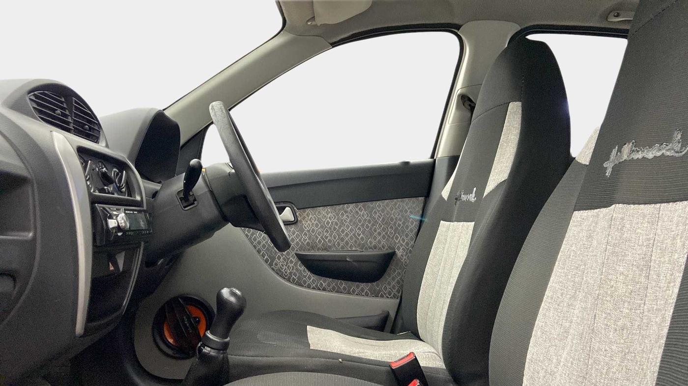 2018 Maruti Alto 800 LXI, Petrol, Manual, 66,970 km, Right Side Front Door Cabin