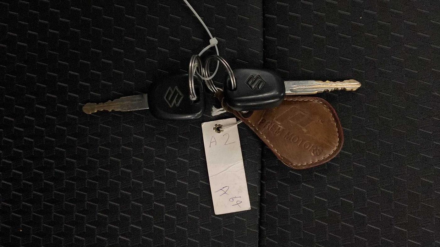 2020 Maruti Baleno SIGMA PETROL 1.2, Petrol, Manual, 25,313 km, Key Close Up