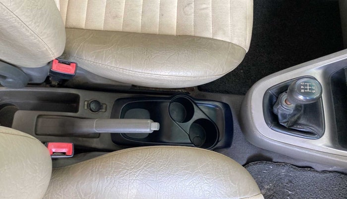 2012 Hyundai i10 MAGNA 1.2, Petrol, Manual, 28,885 km, Gear Lever