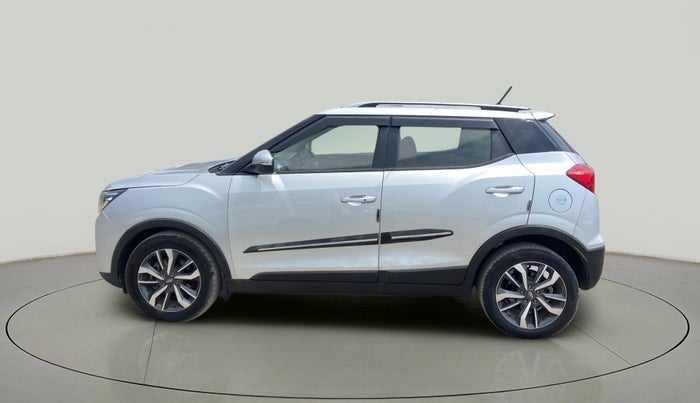 2019 Mahindra XUV300 W8 (O) 1.2 PETROL, Petrol, Manual, 50,268 km, Left Side