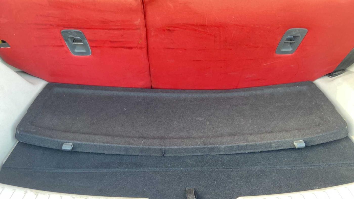 2019 Mahindra XUV300 W8 (O) 1.2 PETROL, Petrol, Manual, 50,268 km, Boot Inside