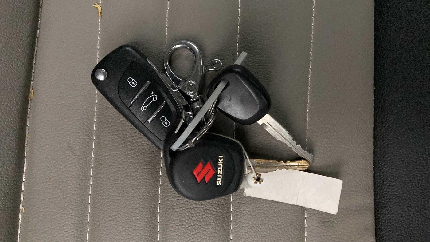 2016 Maruti Celerio ZXI, Petrol, Manual, 85,060 km, Key Close Up